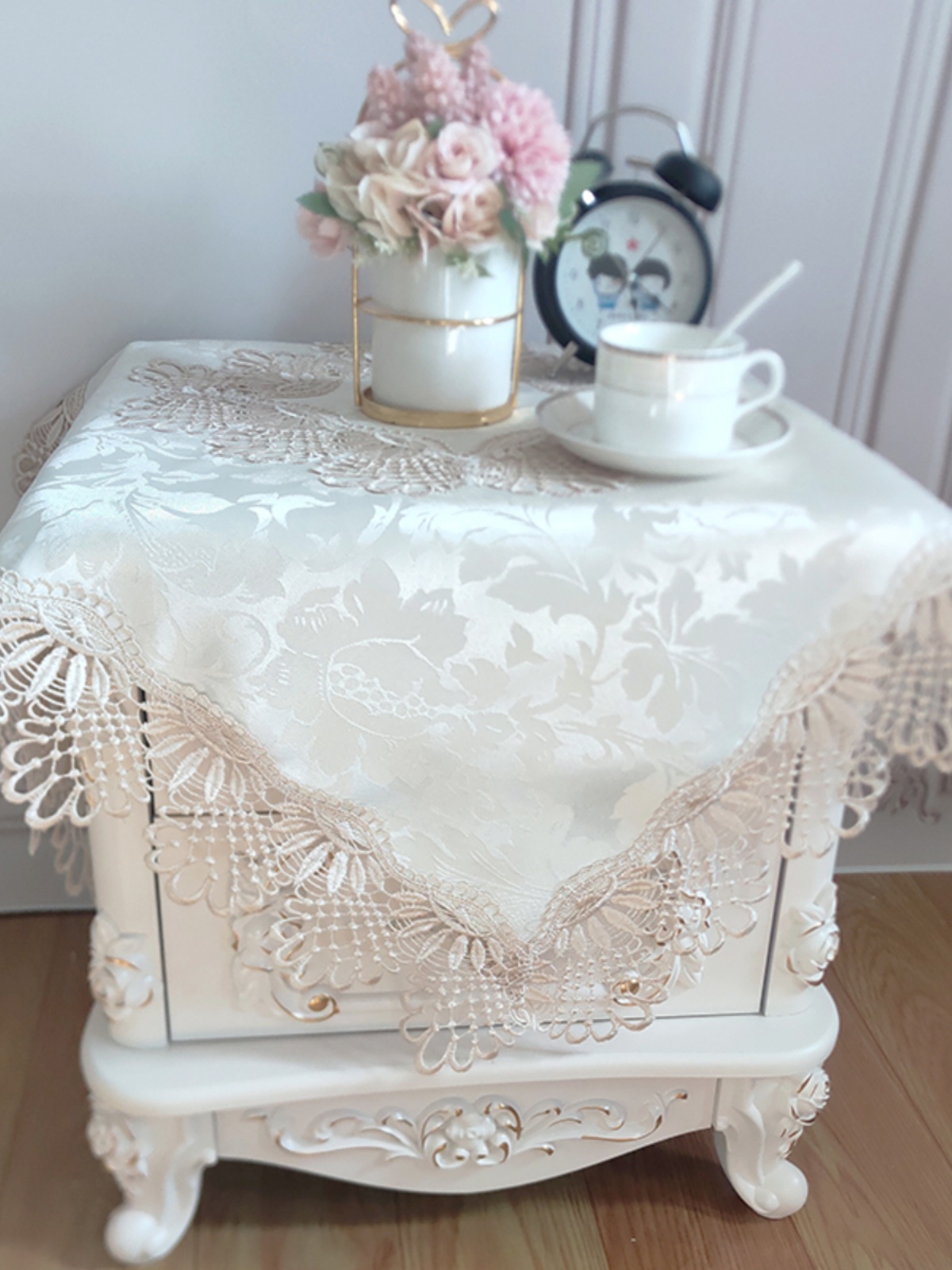 European Sle Bede Table Cover  - Embroidery Towel avaliação e preço