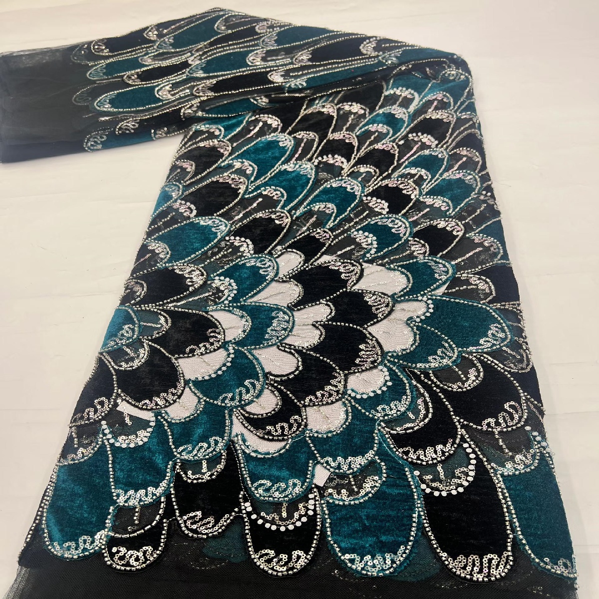 5Yards Red Black Peacock Sequi - Velvet Fabric Embroidery avaliação e preço