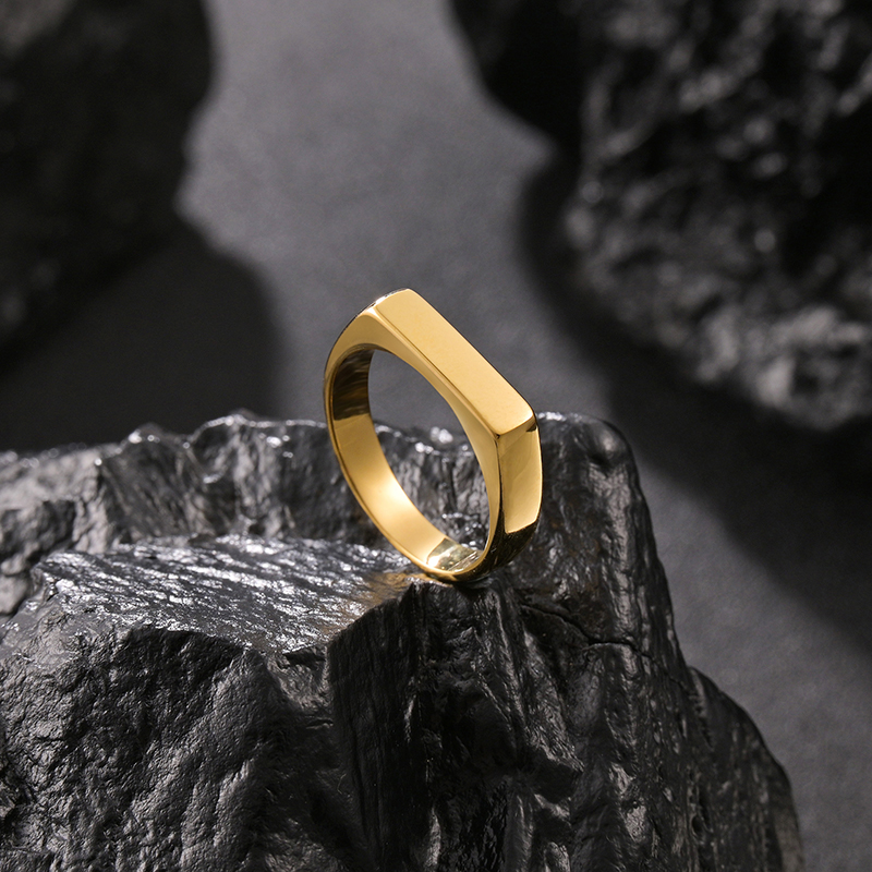 Atoztide Custom Engraved Ring  - Embroidery Alphabet avaliação e preço