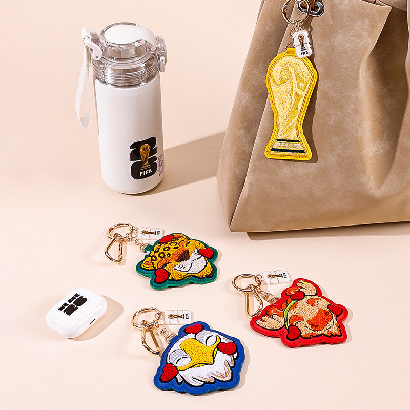 FIFA 2026 World Cup Trophy Key - Embroidery Towel avaliação e preço